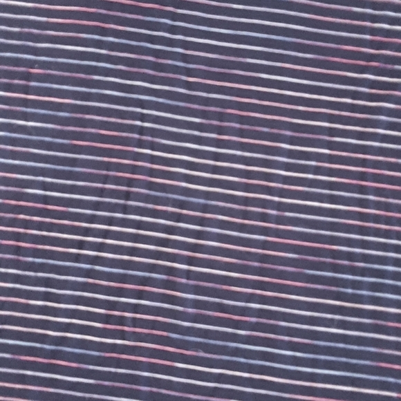 American Eagle V Neck - Picture 2 of 3